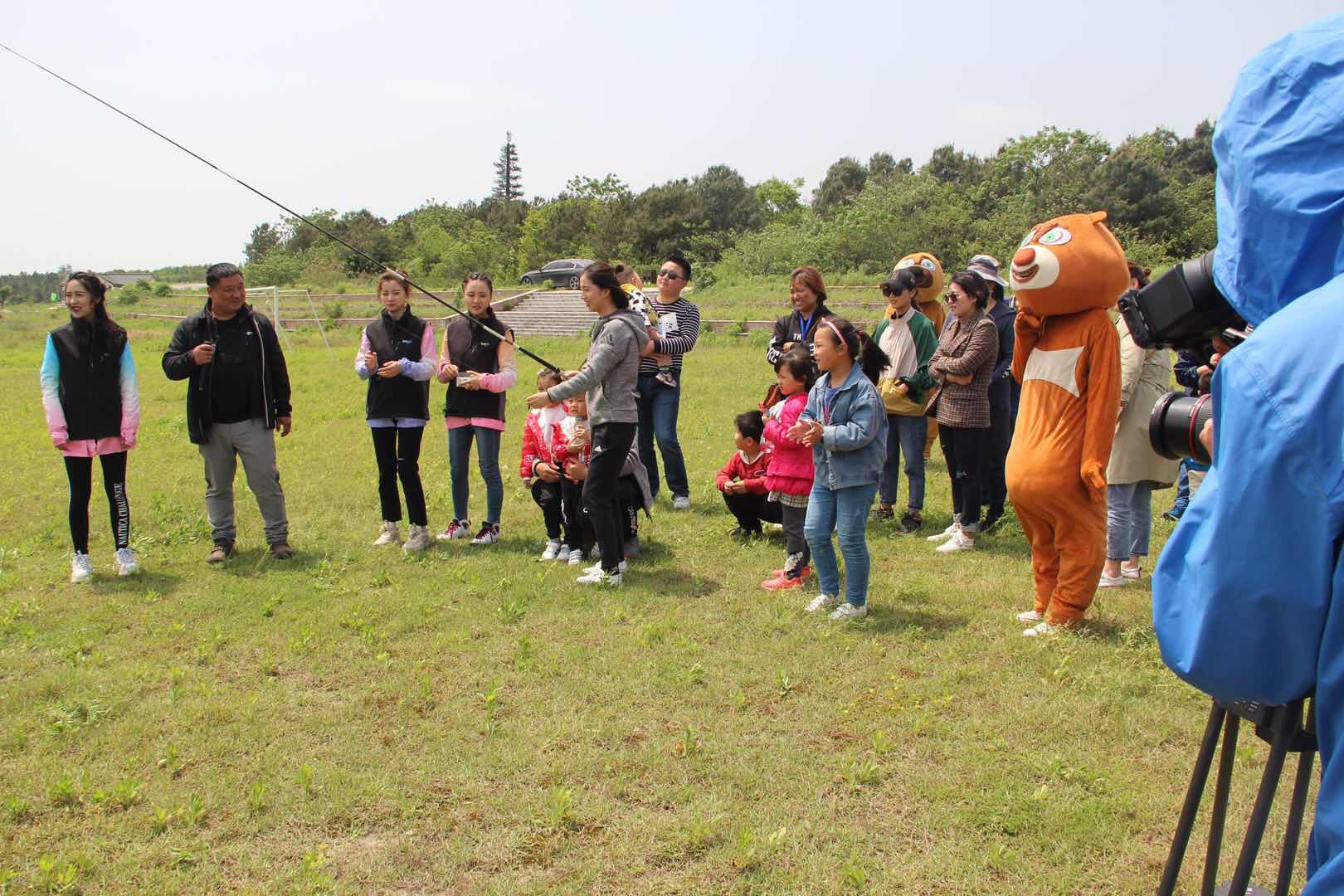 亲子互动小游戏